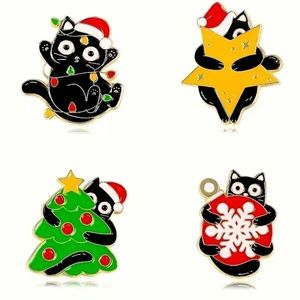 🌷🆕 HOST PICK! CHRISTMAS CAT! Enamel Pin, Brand New